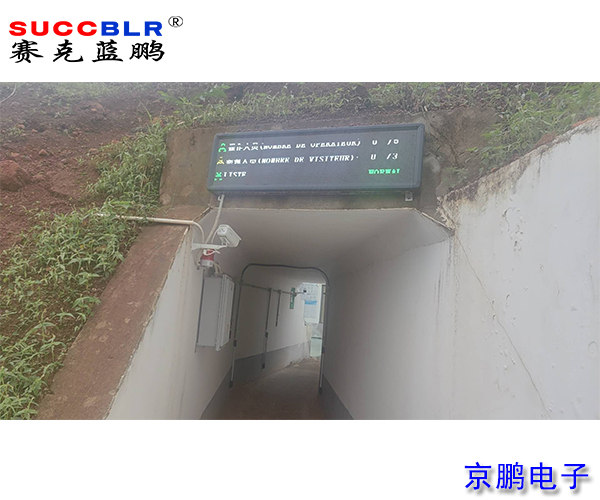 eedc998cbeab105eb10fd56c6115bcfb.jpg